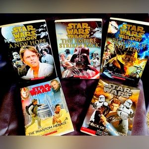 5 Star Wars soft covered books
